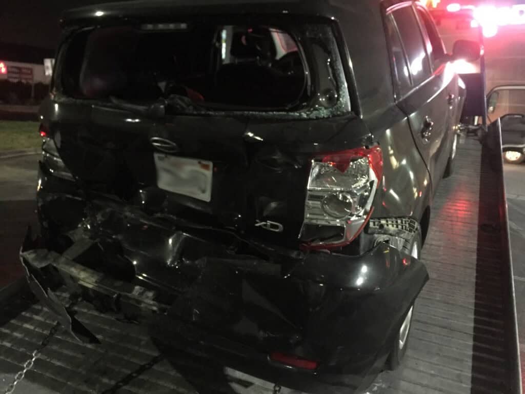 $184K Mediado por Accidente de Tres Vehículos