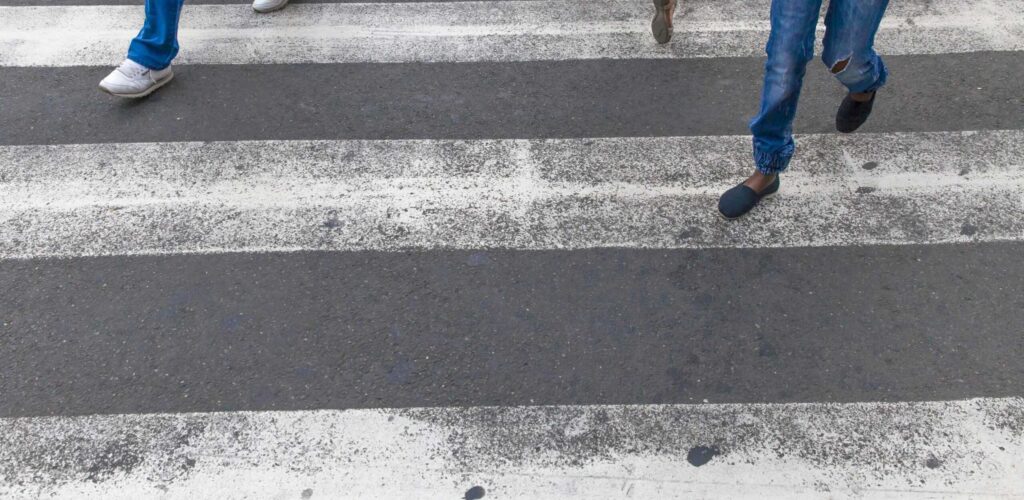 $100K por el Atropello a un Peatón en una Acera